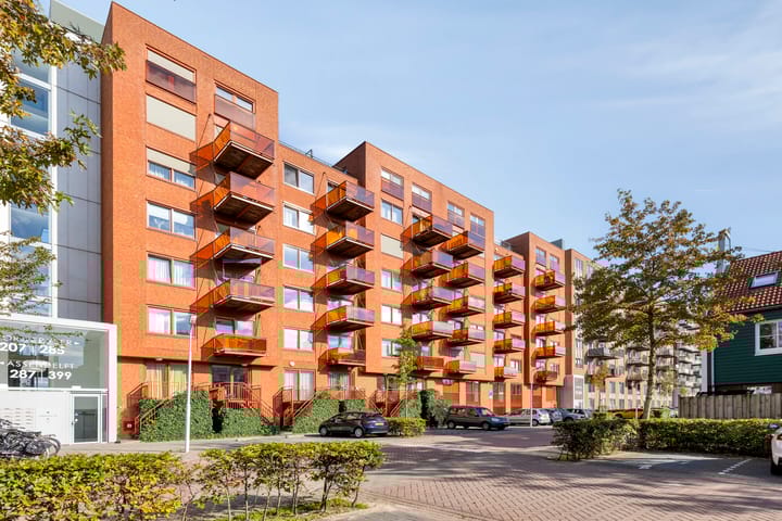 Vurehout 283 in Zaandam