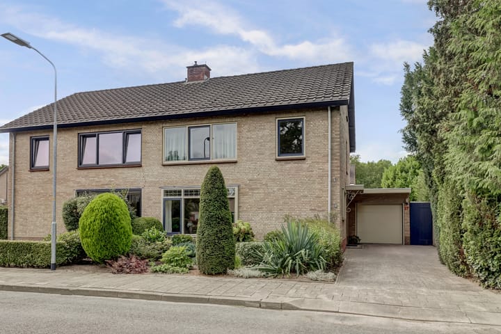 Vuurdoornstraat 17 in Zevenaar