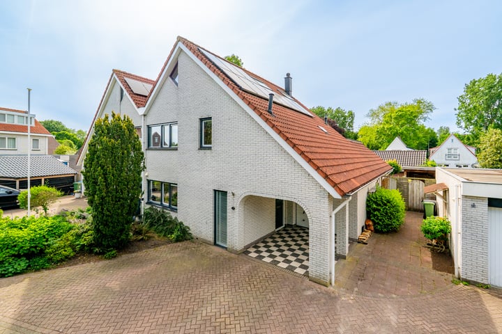 Vuurdoornstraat 7 in Aalsmeer Foto