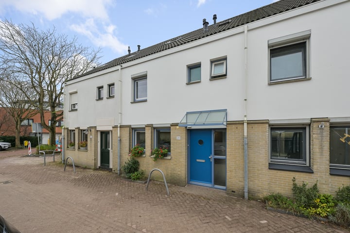 Vuurlaan 20 in Alphen aan den Rijn