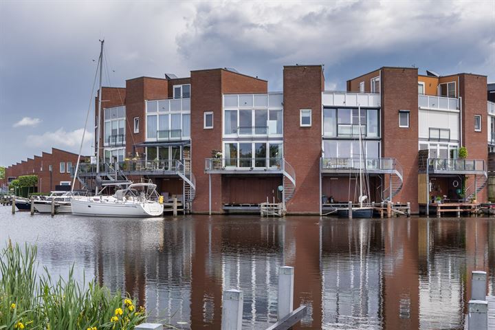 Vuurvlinder 28 in Sneek