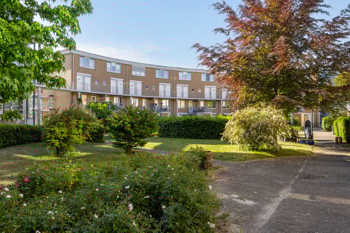 Photo of property Vuurvlinderhof 6, Schiedam