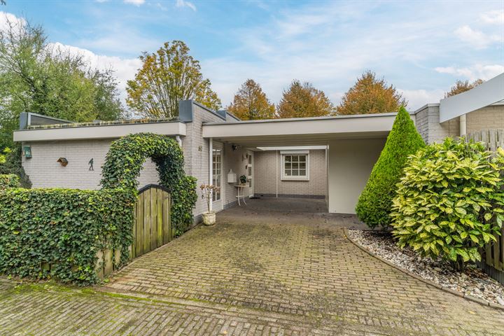 Photo of property W.J. Bladergroenstraat 56, Tiel