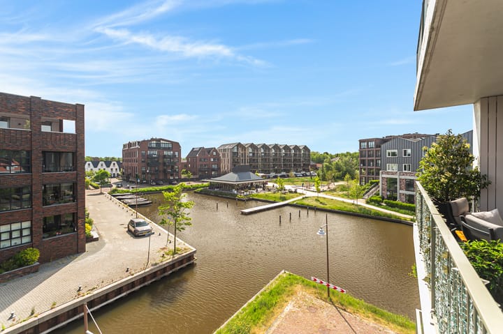 Waadse Poldergracht 33 in Muiden foto