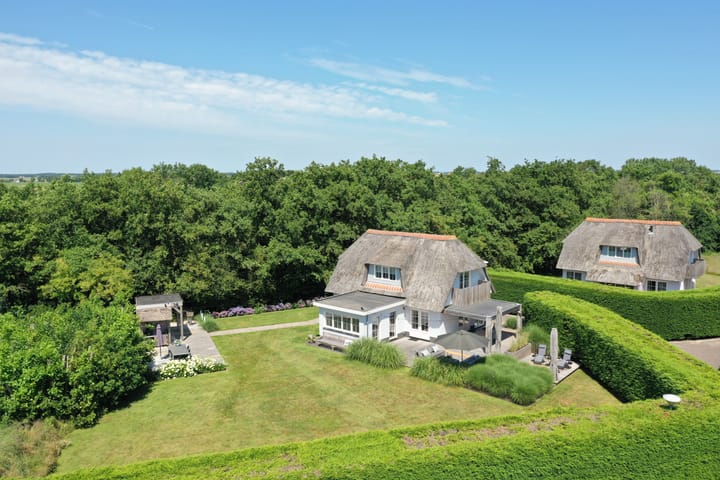 Photo of property Waalderweg 114, Den Burg