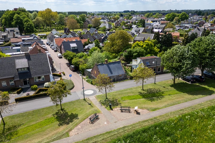 Waaldijk 91 in Brakel