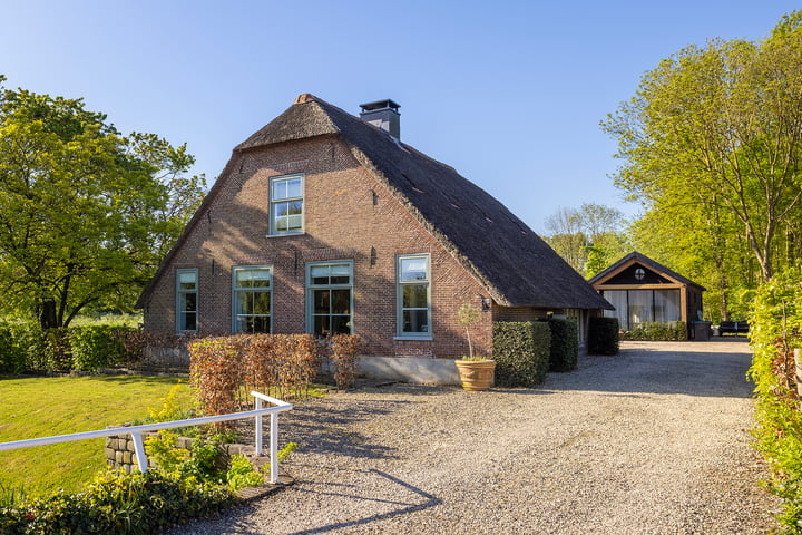 Waalseweg 49 in Tull en 't Waal