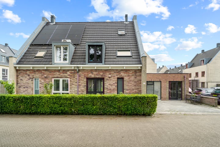 Waalsteen 33 in Houten