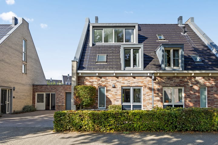 Photo of property Waalsteen 7, Houten