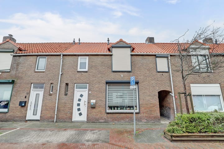 Photo of property Waalstraat 15, Hansweert