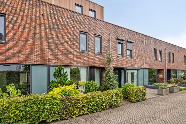 Waardenburgstraat 91 in Tilburg