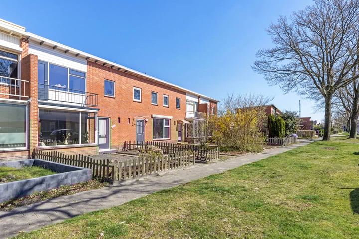 Photo of property Waezenburglaan 27, Leek
