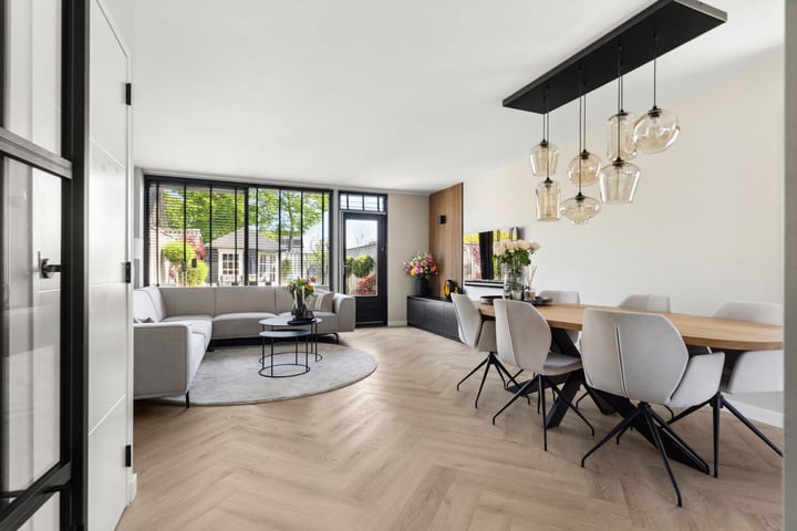 Photo of property Wagnerstraat 2, Almere