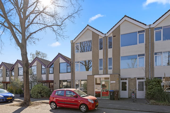 Photo of property Walcheren 75, Utrecht