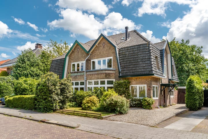 Waldeck Pyrmontlaan 21 in Soest