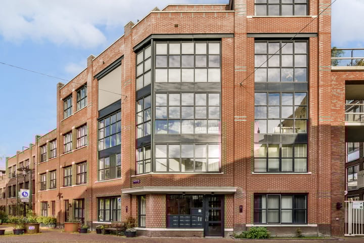 Waldenlaan 213 in Amsterdam foto