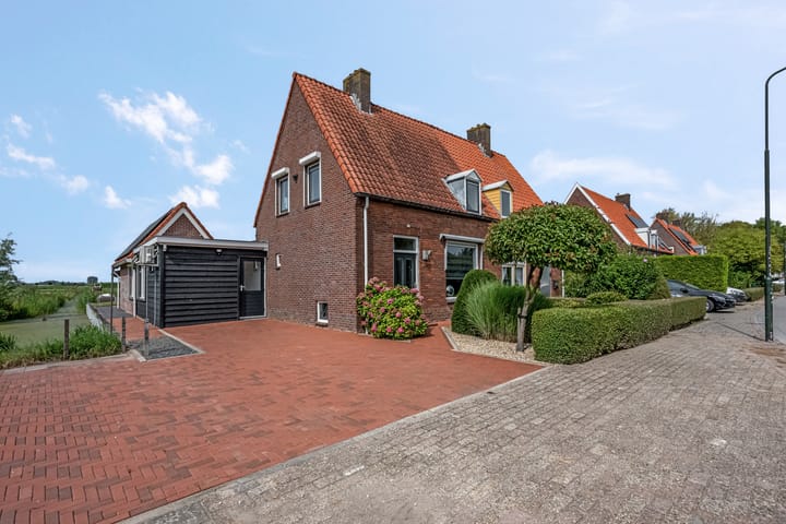 Walgtsestraat 38 in Varik