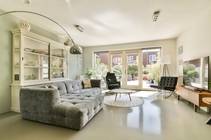 Walhallalaan 10 in Rotterdam