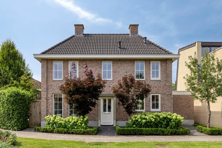 Walhofplein 12 in Enschede
