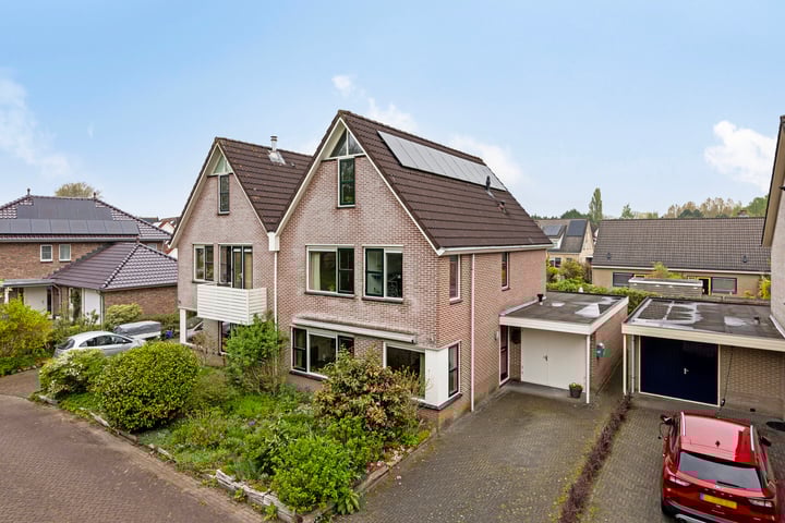 Walkampen 11 in Vries