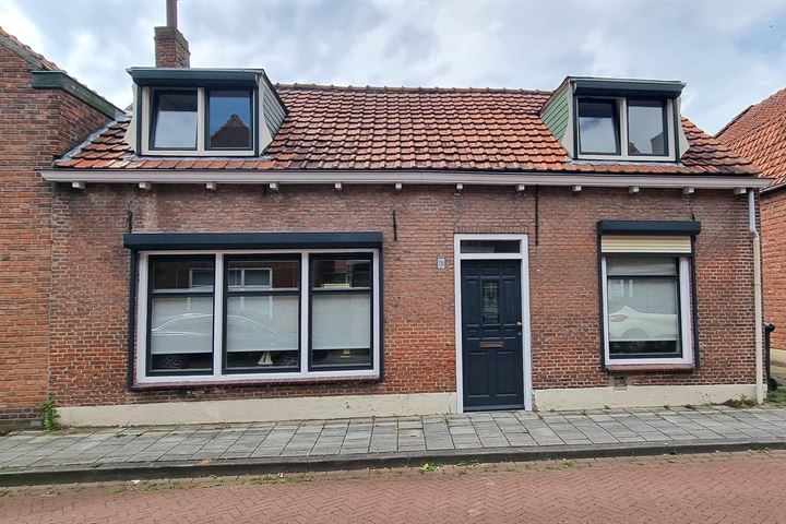 Photo of property Walstraat 3, Oostburg
