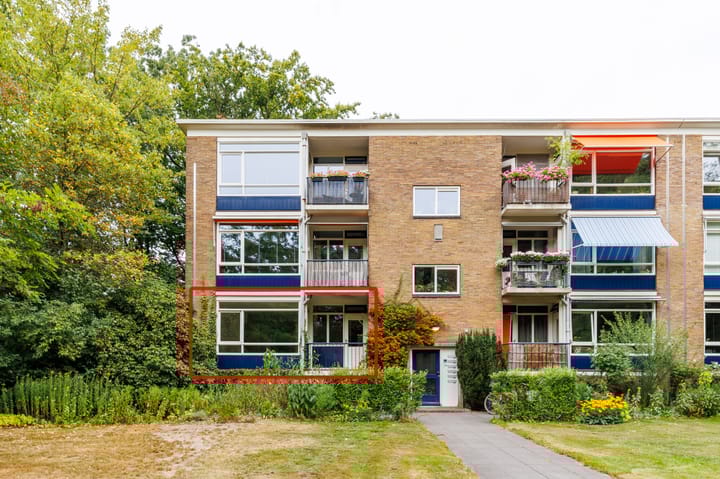 Waltersingel 24 in Apeldoorn photo
