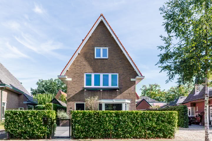 Photo of property Waltersingel 64, Apeldoorn