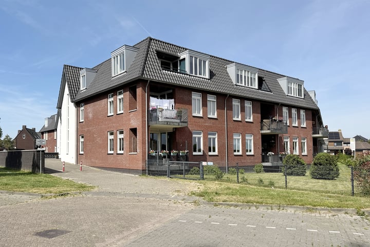 Photo of property Wapenplaats 92, Steenbergen