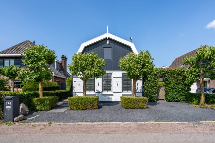 Warder 174 in Warder