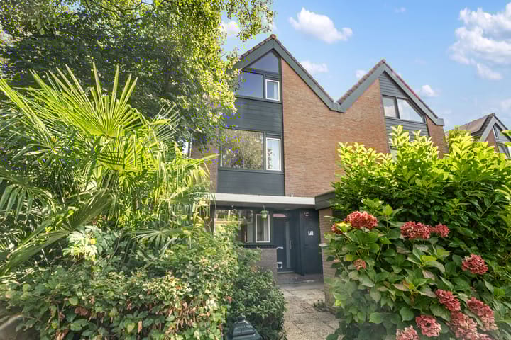 Warenarburg 43 in Capelle aan den IJssel