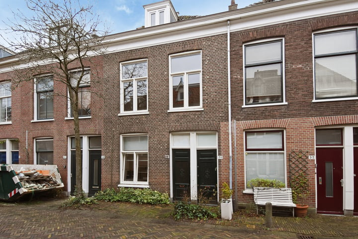 Warmoezierstraat 36 in Delft