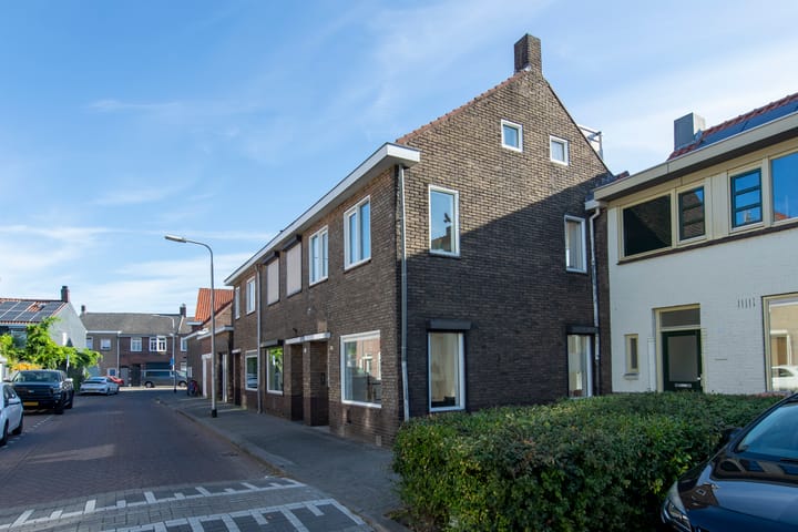 Photo of property Wassenaerlaan 6, Tilburg