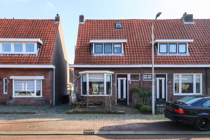 Photo of property Wassenberghstraat 32, Sneek