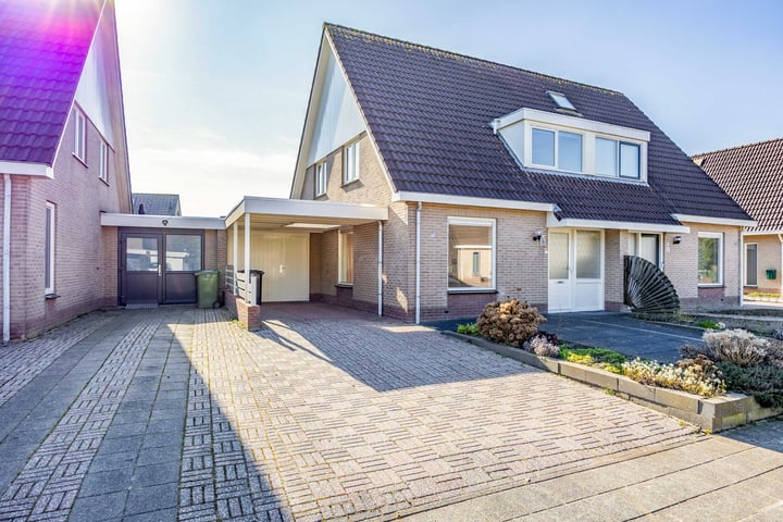 Photo of property Waterkers 6, Zuidhorn