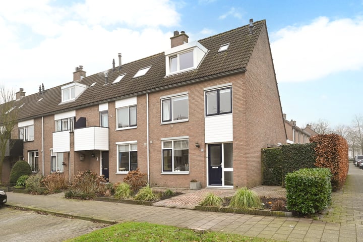 Waterland 10 in Huizen