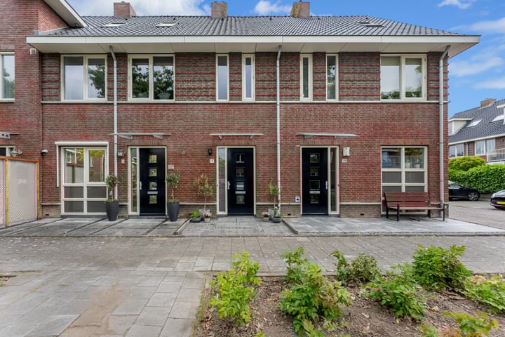 Waterland 19 in Ridderkerk foto