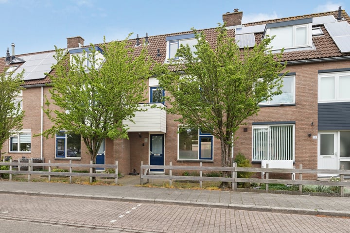Waterland 37 in Huizen