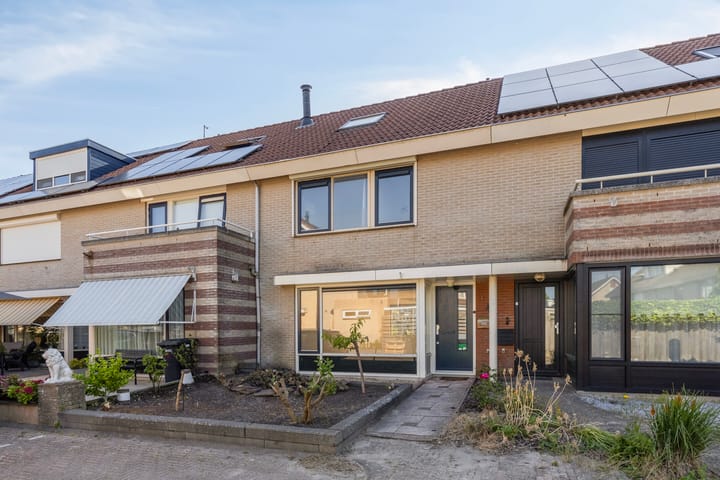 Waterlelie 4 in Bovenkarspel foto