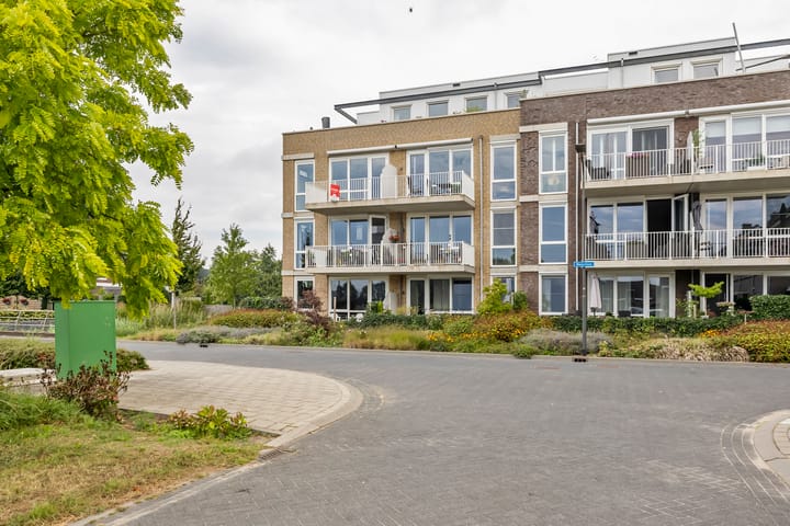 Photo of property Waterlinie 117, Sleeuwijk