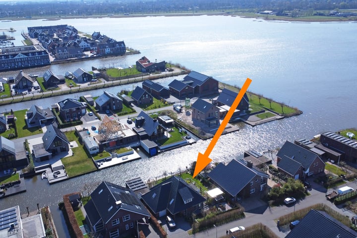 Photo of property Watersnip 34, Blauwestad