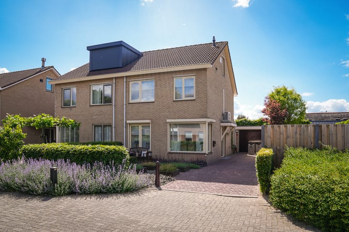 Watersnipstraat 19 in Beneden-Leeuwen