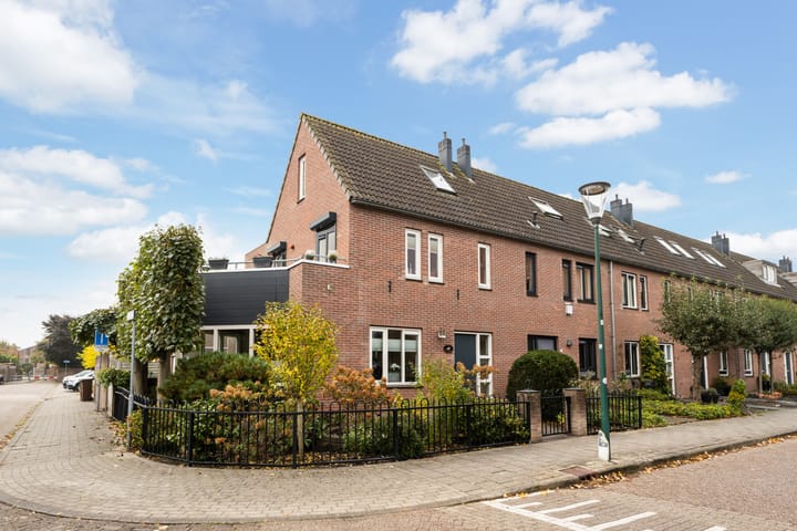 Waterviolier 92 dans Montfoort photo