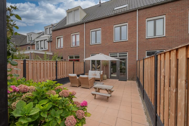 Watervliet 63 in Hoofddorp