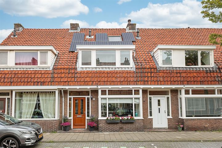 Watervlietstraat 17 in Velsen-Noord