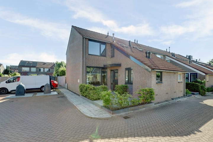Photo of property Watervluchtmolen 1, Nieuw-Lekkerland
