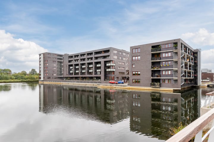 Waterweegbree 99 in Breda