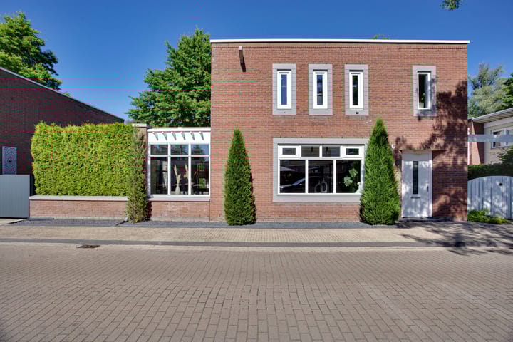 Wederiklaan 94 in Enschede