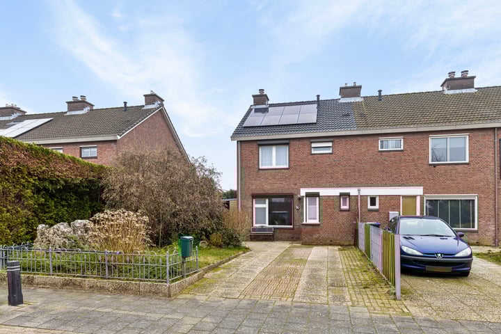 Photo of property Weegbree 14, Gendringen