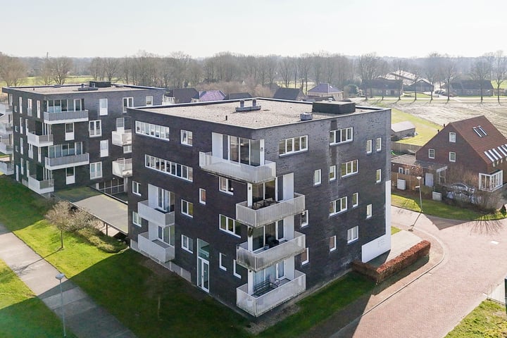 Photo of property Weegbree 46, Havelte