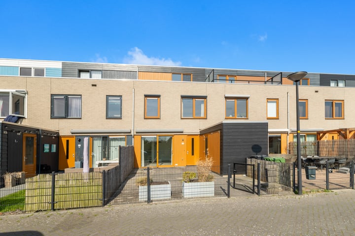 Photo of property Weegbree 63, Heerhugowaard